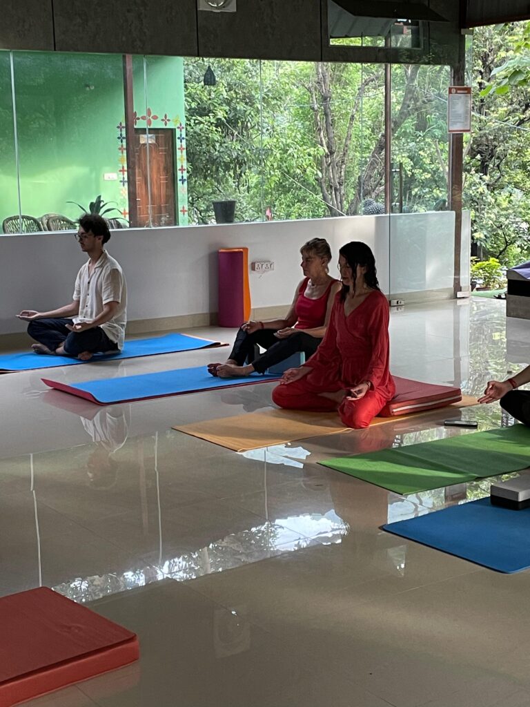 Meditation Retreat Programs In rishikesh